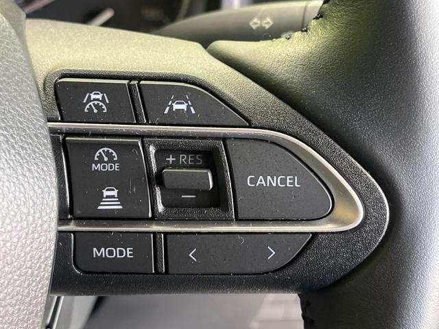 ヴォクシー Ｓ－Ｇ　純正８型ナビ　両側電動ドア　バックカメラ　衝突被害軽減システム　レーダークルーズ　禁煙車　ドラレコ　コーナーセンサー　スマートキー　ＬＥＤヘッド　ＥＴＣ　オートハイビーム　車線逸脱警報　オートライト（6枚目）