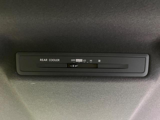 ヴォクシー Ｓ－Ｇ　純正８型ナビ　両側電動ドア　バックカメラ　衝突被害軽減システム　レーダークルーズ　禁煙車　ドラレコ　コーナーセンサー　スマートキー　ＬＥＤヘッド　ＥＴＣ　オートハイビーム　車線逸脱警報　オートライト（39枚目）