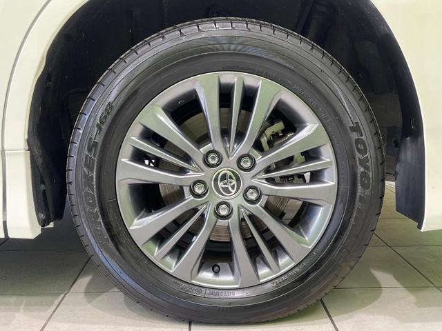 ヴォクシー Ｓ－Ｇ　純正８型ナビ　両側電動ドア　バックカメラ　衝突被害軽減システム　レーダークルーズ　禁煙車　ドラレコ　コーナーセンサー　スマートキー　ＬＥＤヘッド　ＥＴＣ　オートハイビーム　車線逸脱警報　オートライト（61枚目）