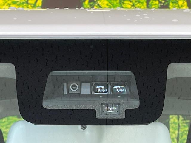 ジムニー ＸＣ　衝突被害軽減システム　禁煙車　コーナーセンサー　スマートキー　ＬＥＤ　オートライト　シートヒーター　クルコン　純正１６インチアルミ　オートエアコン　４ＷＤ（3枚目）