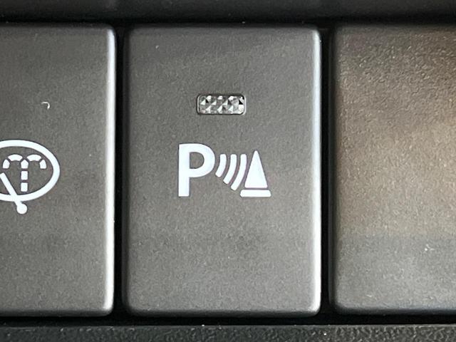 ジムニー ＸＣ　衝突被害軽減システム　禁煙車　コーナーセンサー　スマートキー　ＬＥＤ　オートライト　シートヒーター　クルコン　純正１６インチアルミ　オートエアコン　４ＷＤ（6枚目）