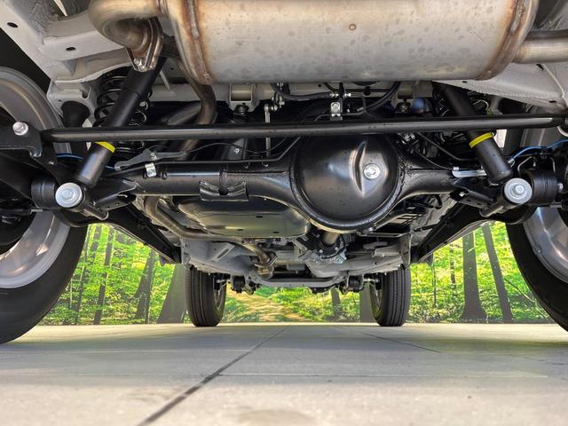 ジムニー ＸＣ　衝突被害軽減システム　禁煙車　コーナーセンサー　スマートキー　ＬＥＤ　オートライト　シートヒーター　クルコン　純正１６インチアルミ　オートエアコン　４ＷＤ（19枚目）