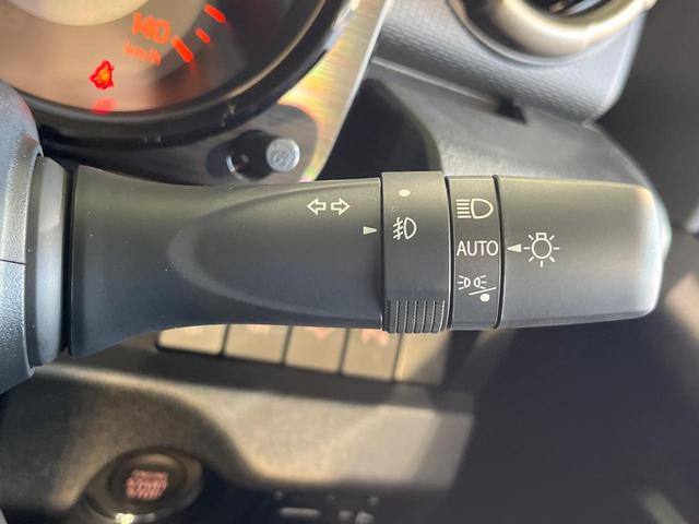 ジムニー ＸＣ　衝突被害軽減システム　禁煙車　コーナーセンサー　スマートキー　ＬＥＤ　オートライト　シートヒーター　クルコン　純正１６インチアルミ　オートエアコン　４ＷＤ（27枚目）