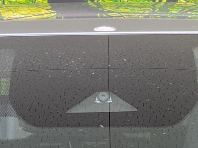 ノート Ｓ　ＳＤナビ　全周囲カメラ　衝突被害軽減システム　禁煙車　コーナーセンサー　スマートキー　ＥＴＣ　オートハイビーム　オートライト　オートエアコン　Ｂｌｕｅｔｏｏｔｈ　ＣＤ　ＤＶＤ再生（3枚目）