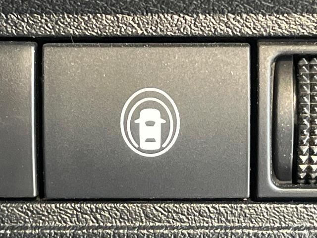 ノート Ｓ　ＳＤナビ　全周囲カメラ　衝突被害軽減システム　禁煙車　コーナーセンサー　スマートキー　ＥＴＣ　オートハイビーム　オートライト　オートエアコン　Ｂｌｕｅｔｏｏｔｈ　ＣＤ　ＤＶＤ再生（29枚目）