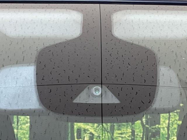 セレナ ハイウェイスター　Ｖセレクション　後席モニター　両側電動ドア　純正ＳＤナビ　全周囲カメラ　衝突被害軽減システム　禁煙車　コーナーセンサー　スマートキー　ＬＥＤヘッド　クルコン　純正１６インチアルミ　パークアシスト　オートライト（6枚目）