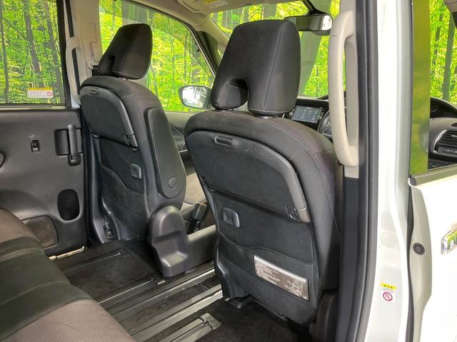 セレナ ハイウェイスター　Ｖセレクション　後席モニター　両側電動ドア　純正ＳＤナビ　全周囲カメラ　衝突被害軽減システム　禁煙車　コーナーセンサー　スマートキー　ＬＥＤヘッド　クルコン　純正１６インチアルミ　パークアシスト　オートライト（43枚目）