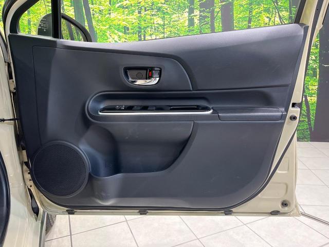 アクア クロスオーバー　衝突被害軽減システム　禁煙車　ハーフレザーシート　ＥＴＣ　純正１６インチアルミ　オートエアコン　ＣＤ　プライバシーガラス（39枚目）