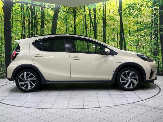 アクア クロスオーバー　衝突被害軽減システム　禁煙車　ハーフレザーシート　ＥＴＣ　純正１６インチアルミ　オートエアコン　ＣＤ　プライバシーガラス（46枚目）