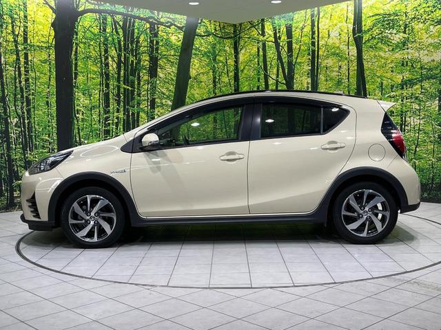 アクア クロスオーバー　衝突被害軽減システム　禁煙車　ハーフレザーシート　ＥＴＣ　純正１６インチアルミ　オートエアコン　ＣＤ　プライバシーガラス（47枚目）