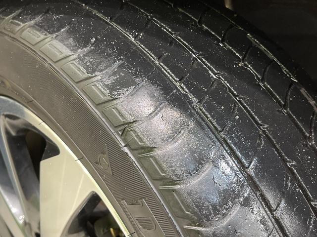 アクア クロスオーバー　衝突被害軽減システム　禁煙車　ハーフレザーシート　ＥＴＣ　純正１６インチアルミ　オートエアコン　ＣＤ　プライバシーガラス（51枚目）