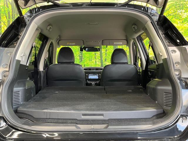 エクストレイル ２０Ｘ　ＨＶブラクＸトリマＸエマジェンシーブレーキＰ　メーカーナビ　全周囲カメラ　衝突被害軽減システム　禁煙車　ドラレコ　コーナーセンサー　スマートキー　ＬＥＤヘッド　ルーフレール　ビルトインＥＴＣ　クルコン　純正１７インチアルミ　パークアシスト（11枚目）