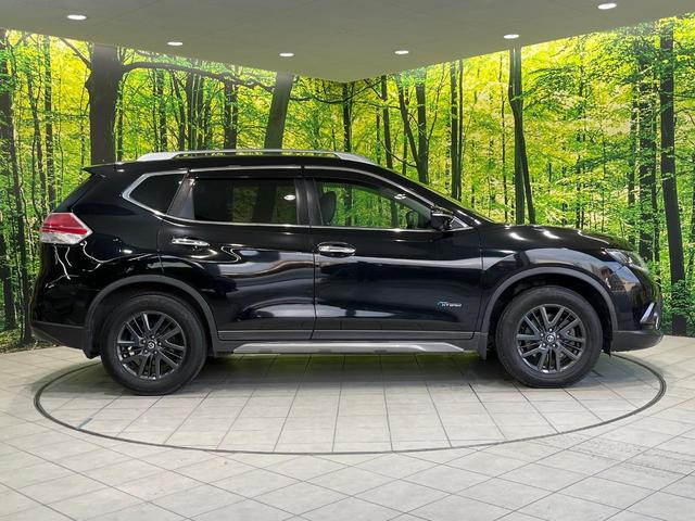 エクストレイル ２０Ｘ　ＨＶブラクＸトリマＸエマジェンシーブレーキＰ　メーカーナビ　全周囲カメラ　衝突被害軽減システム　禁煙車　ドラレコ　コーナーセンサー　スマートキー　ＬＥＤヘッド　ルーフレール　ビルトインＥＴＣ　クルコン　純正１７インチアルミ　パークアシスト（50枚目）