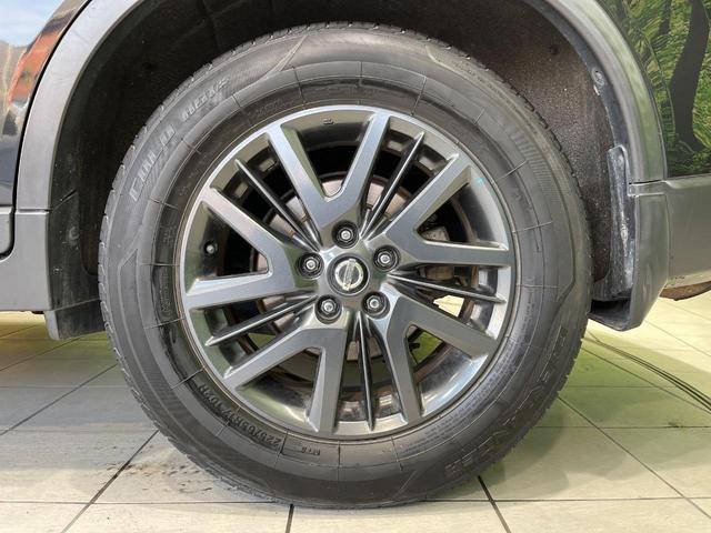 エクストレイル ２０Ｘ　ＨＶブラクＸトリマＸエマジェンシーブレーキＰ　メーカーナビ　全周囲カメラ　衝突被害軽減システム　禁煙車　ドラレコ　コーナーセンサー　スマートキー　ＬＥＤヘッド　ルーフレール　ビルトインＥＴＣ　クルコン　純正１７インチアルミ　パークアシスト（53枚目）