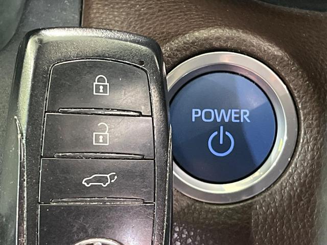 ヤリスクロス ハイブリッドＺ　モデリスタ　純正８型ナビ　バックカメラ　衝突被害軽減システム　レーダークルーズ　禁煙車　電動リアゲート　パワーシート　ドラレコ　コーナーセンサー　スマートキー　ＬＥＤヘッド　ＥＴＣ２．０（21枚目）