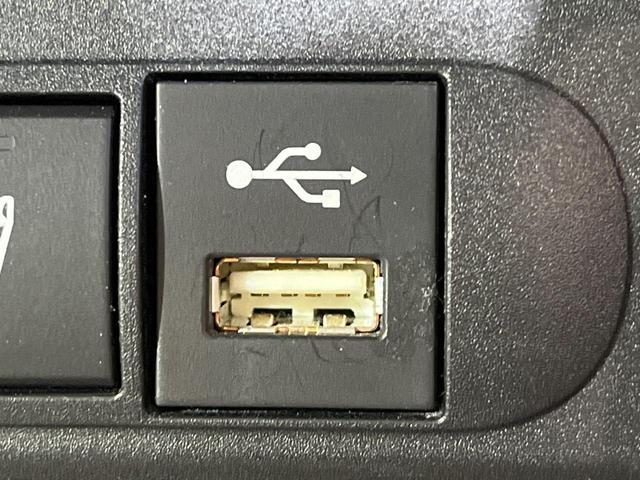 ヤリスクロス ハイブリッドＺ　モデリスタ　純正８型ナビ　バックカメラ　衝突被害軽減システム　レーダークルーズ　禁煙車　電動リアゲート　パワーシート　ドラレコ　コーナーセンサー　スマートキー　ＬＥＤヘッド　ＥＴＣ２．０（37枚目）