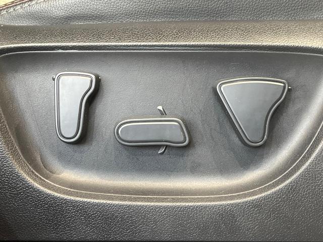 ヤリスクロス ハイブリッドＺ　モデリスタ　純正８型ナビ　バックカメラ　衝突被害軽減システム　レーダークルーズ　禁煙車　電動リアゲート　パワーシート　ドラレコ　コーナーセンサー　スマートキー　ＬＥＤヘッド　ＥＴＣ２．０（44枚目）