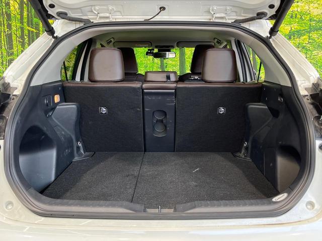 ヤリスクロス ハイブリッドＺ　モデリスタ　純正８型ナビ　バックカメラ　衝突被害軽減システム　レーダークルーズ　禁煙車　電動リアゲート　パワーシート　ドラレコ　コーナーセンサー　スマートキー　ＬＥＤヘッド　ＥＴＣ２．０（48枚目）