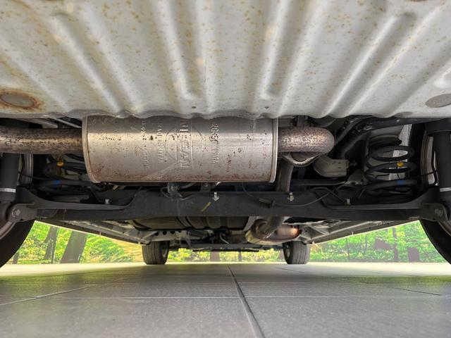 セレナ ハイウェイスター　Ｓ－ハイブリッド　Ｖセレクション　両側電動ドア　純正ＳＤナビ　後席モニター　バックカメラ　禁煙車　スマートキー　ＨＩＤヘッド　ビルトインＥＴＣ　クルコン　純正１６インチアルミ　オートライト　オートエアコン　リアエアコン（20枚目）