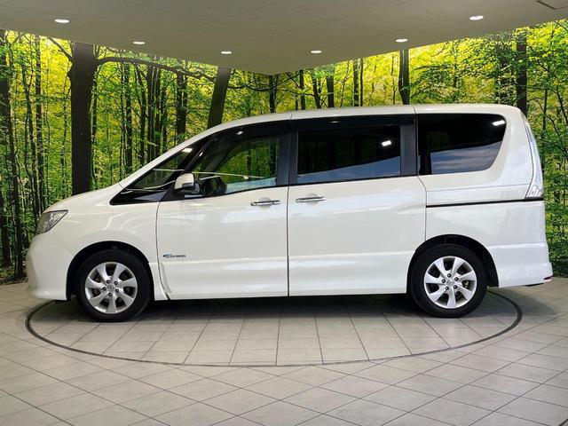 セレナ ハイウェイスター　Ｓ－ハイブリッド　Ｖセレクション　両側電動ドア　純正ＳＤナビ　後席モニター　バックカメラ　禁煙車　スマートキー　ＨＩＤヘッド　ビルトインＥＴＣ　クルコン　純正１６インチアルミ　オートライト　オートエアコン　リアエアコン（49枚目）