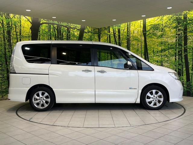 セレナ ハイウェイスター　Ｓ－ハイブリッド　Ｖセレクション　両側電動ドア　純正ＳＤナビ　後席モニター　バックカメラ　禁煙車　スマートキー　ＨＩＤヘッド　ビルトインＥＴＣ　クルコン　純正１６インチアルミ　オートライト　オートエアコン　リアエアコン（50枚目）