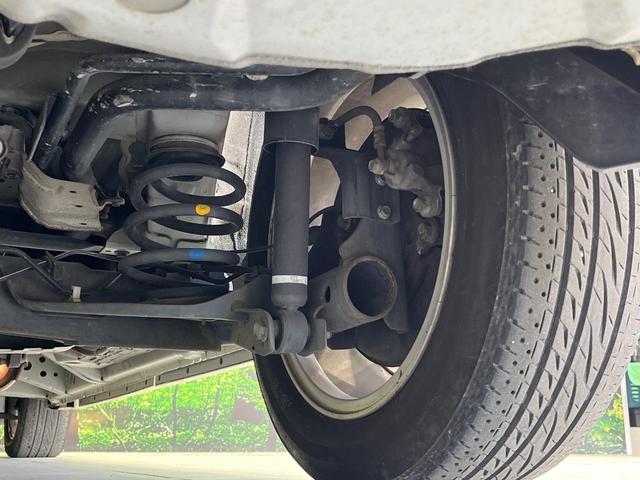 セレナ ハイウェイスター　Ｓ－ハイブリッド　Ｖセレクション　両側電動ドア　純正ＳＤナビ　後席モニター　バックカメラ　禁煙車　スマートキー　ＨＩＤヘッド　ビルトインＥＴＣ　クルコン　純正１６インチアルミ　オートライト　オートエアコン　リアエアコン（55枚目）