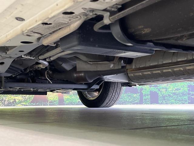 セレナ ハイウェイスター　Ｓ－ハイブリッド　Ｖセレクション　両側電動ドア　純正ＳＤナビ　後席モニター　バックカメラ　禁煙車　スマートキー　ＨＩＤヘッド　ビルトインＥＴＣ　クルコン　純正１６インチアルミ　オートライト　オートエアコン　リアエアコン（56枚目）