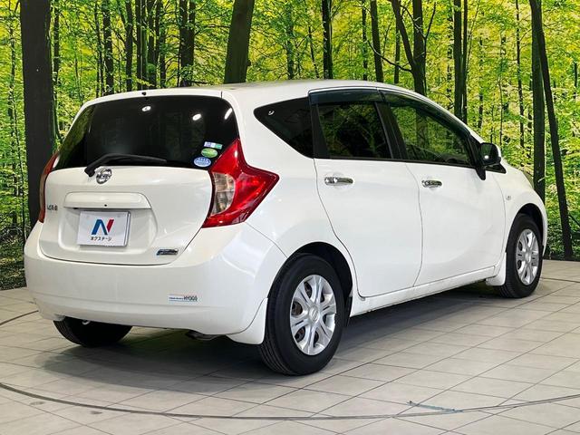 ノート メダリスト　純正ＳＤナビ　全周囲カメラ　禁煙車　ハーフレザーシート　スマートキー　ＥＴＣ　オートライト　オートエアコン　Ｂｌｕｅｔｏｏｔｈ　ＣＤ　ＤＶＤ再生　フルセグ（17枚目）