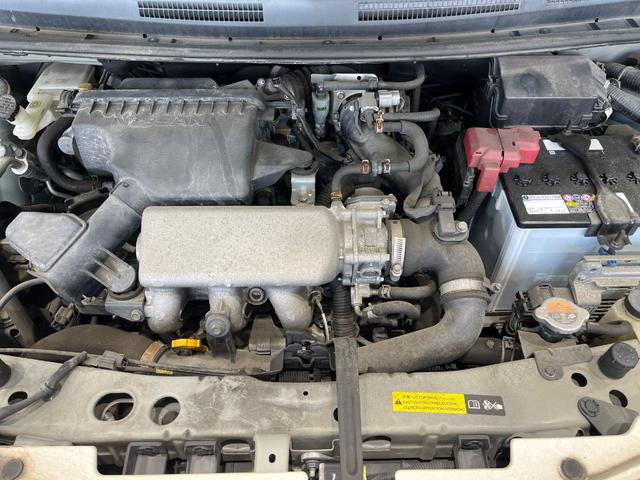 ノート メダリスト　純正ＳＤナビ　全周囲カメラ　禁煙車　ハーフレザーシート　スマートキー　ＥＴＣ　オートライト　オートエアコン　Ｂｌｕｅｔｏｏｔｈ　ＣＤ　ＤＶＤ再生　フルセグ（18枚目）