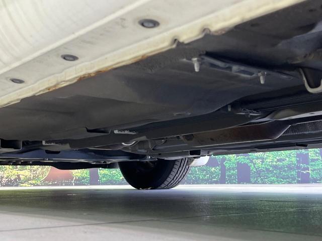 ノート メダリスト　純正ＳＤナビ　全周囲カメラ　禁煙車　ハーフレザーシート　スマートキー　ＥＴＣ　オートライト　オートエアコン　Ｂｌｕｅｔｏｏｔｈ　ＣＤ　ＤＶＤ再生　フルセグ（50枚目）