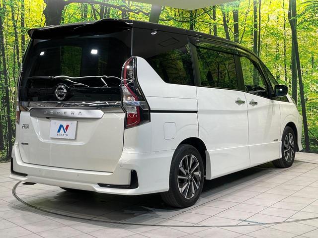 セレナ ハイウェイスターＶ　アルパイン１１インチナビ　プロパイロット　１０．１インチ後席モニター　衝突軽減システム　ブラインドスポットモニター　クリアランスソナー　両側パワースライドドア　シートヒーター　ハンドルヒーター（17枚目）