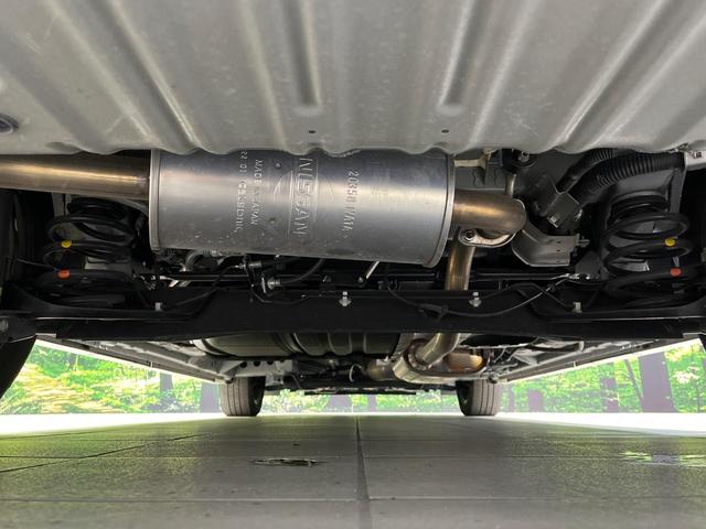 セレナ ハイウェイスターＶ　アルパイン１１インチナビ　プロパイロット　１０．１インチ後席モニター　衝突軽減システム　ブラインドスポットモニター　クリアランスソナー　両側パワースライドドア　シートヒーター　ハンドルヒーター（19枚目）