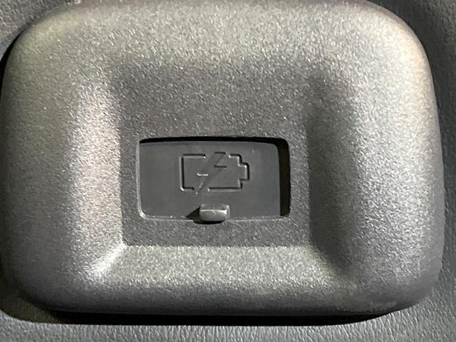 セレナ ハイウェイスターＶ　アルパイン１１インチナビ　プロパイロット　１０．１インチ後席モニター　衝突軽減システム　ブラインドスポットモニター　クリアランスソナー　両側パワースライドドア　シートヒーター　ハンドルヒーター（42枚目）