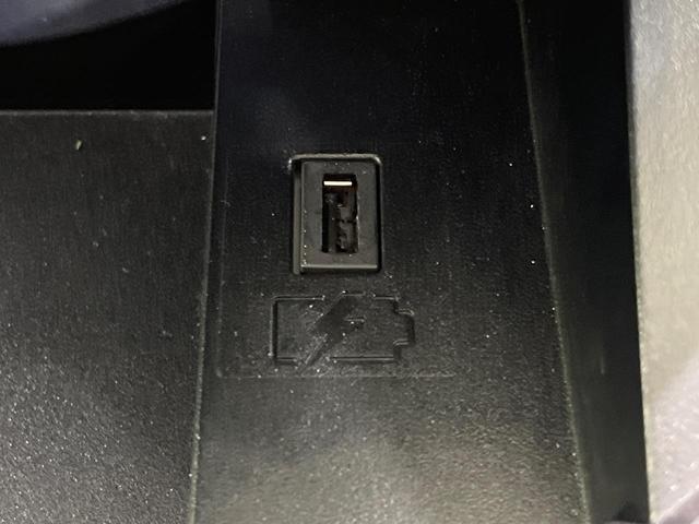 セレナ ハイウェイスターＶ　アルパイン１１インチナビ　プロパイロット　１０．１インチ後席モニター　衝突軽減システム　ブラインドスポットモニター　クリアランスソナー　両側パワースライドドア　シートヒーター　ハンドルヒーター（43枚目）