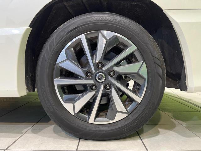 セレナ ハイウェイスターＶ　アルパイン１１インチナビ　プロパイロット　１０．１インチ後席モニター　衝突軽減システム　ブラインドスポットモニター　クリアランスソナー　両側パワースライドドア　シートヒーター　ハンドルヒーター（64枚目）