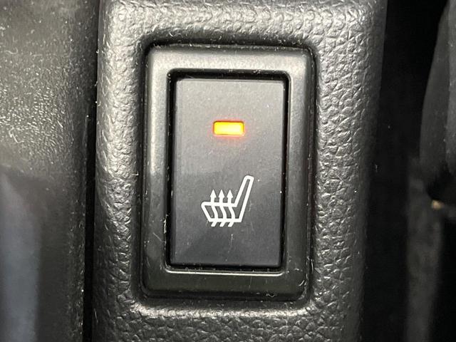 スイフトスポーツ ベースグレード MT車 ディスプレイオーディオ 禁煙車 シートヒーター ドラレコ スマートキー LEDヘッド ETC クルコン 純正17インチアルミ オートライト オートエアコン Bluetooth CD DVD再生(6枚目)