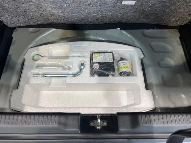 スイフトスポーツ ベースグレード MT車 ディスプレイオーディオ 禁煙車 シートヒーター ドラレコ スマートキー LEDヘッド ETC クルコン 純正17インチアルミ オートライト オートエアコン Bluetooth CD DVD再生(36枚目)