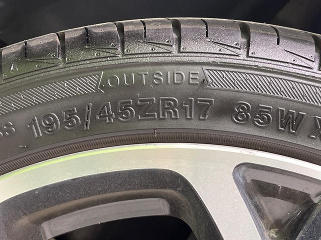 スイフトスポーツ ベースグレード MT車 ディスプレイオーディオ 禁煙車 シートヒーター ドラレコ スマートキー LEDヘッド ETC クルコン 純正17インチアルミ オートライト オートエアコン Bluetooth CD DVD再生(48枚目)