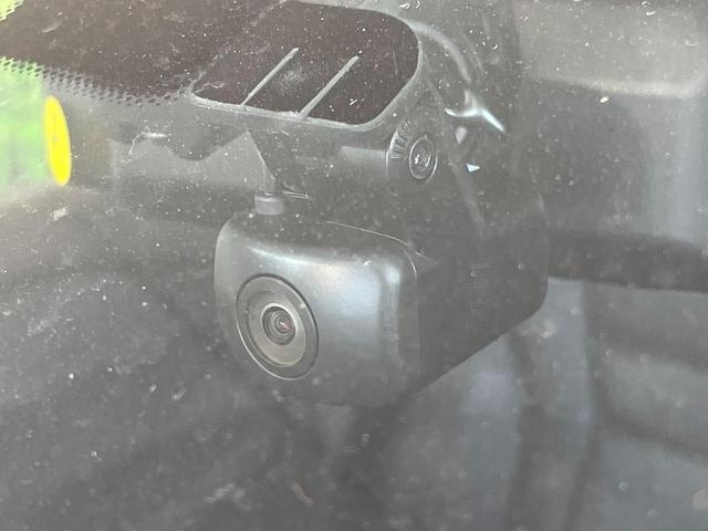 エクストレイル Ｇ　ｅ－４ＯＲＣＥ　純正１２型ナビ　全周囲カメラ　衝突被害軽減システム　禁煙車　電動リアゲート　レザーシート　ドラレコ　コーナーセンサー　スマートキー　ＬＥＤヘッド　ビルトインＥＴＣ　クルコン　純正１９インチアルミ（47枚目）