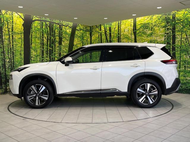 エクストレイル Ｇ　ｅ－４ＯＲＣＥ　純正１２型ナビ　全周囲カメラ　衝突被害軽減システム　禁煙車　電動リアゲート　レザーシート　ドラレコ　コーナーセンサー　スマートキー　ＬＥＤヘッド　ビルトインＥＴＣ　クルコン　純正１９インチアルミ（64枚目）