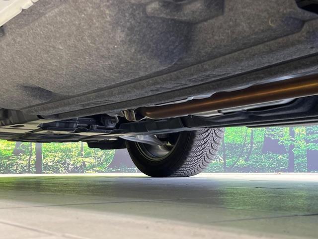 エクストレイル Ｇ　ｅ－４ＯＲＣＥ　純正１２型ナビ　全周囲カメラ　衝突被害軽減システム　禁煙車　電動リアゲート　レザーシート　ドラレコ　コーナーセンサー　スマートキー　ＬＥＤヘッド　ビルトインＥＴＣ　クルコン　純正１９インチアルミ（71枚目）