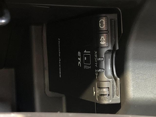 S660 α MT車 ターボ バックカメラ 禁煙車 ハーフレザーシート スマートキー LEDヘッド ETC クルコン 純正15インチアルミ オートライト オートエアコン Bluetooth(7枚目)