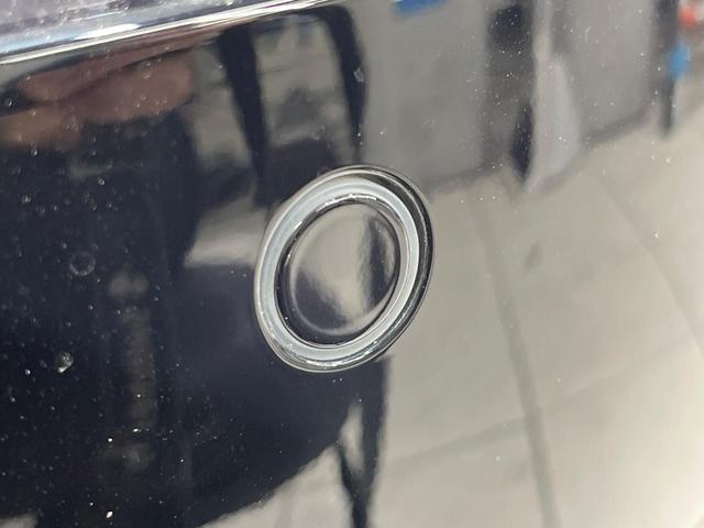 シビック ｅ：ＨＥＶ　純正９型ナビ　テールゲートスポイラー　バックカメラ　ＢＯＳＥサウンド　衝突被害軽減システム　レーダークルーズ　禁煙車　ハーフレザーシート　コーナーセンサー　スマートキー　ＬＥＤヘッド　ＥＴＣ２．０（64枚目）