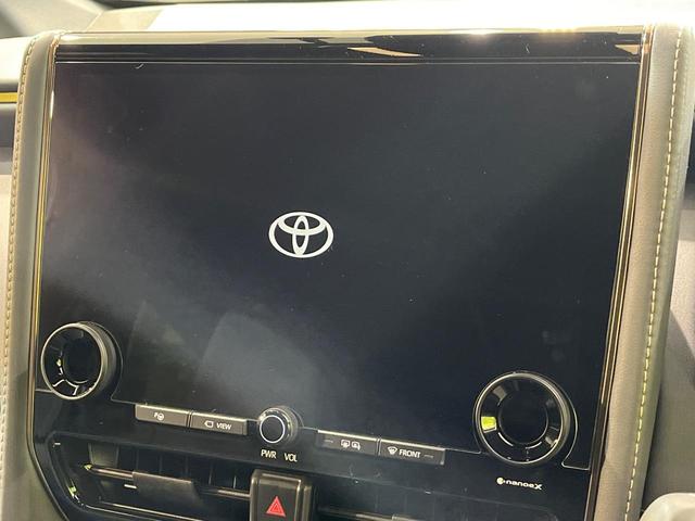 アルファードハイブリッド Ｚ　両側電動ドア　純正１４インチナビ　後席モニター　全周囲カメラ　衝突被害軽減システム　レーダークルーズ　禁煙車　電動リアゲート　レザーシート　前席シートエアコン　リアシートエアコン　前後席パワーシート（4枚目）