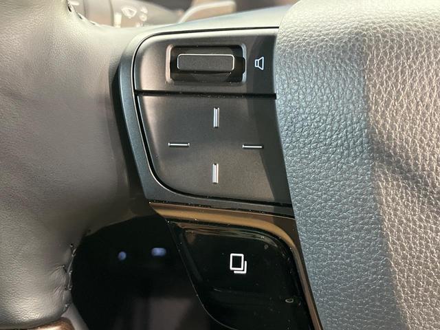 アルファードハイブリッド Ｚ　両側電動ドア　純正１４インチナビ　後席モニター　全周囲カメラ　衝突被害軽減システム　レーダークルーズ　禁煙車　電動リアゲート　レザーシート　前席シートエアコン　リアシートエアコン　前後席パワーシート（30枚目）