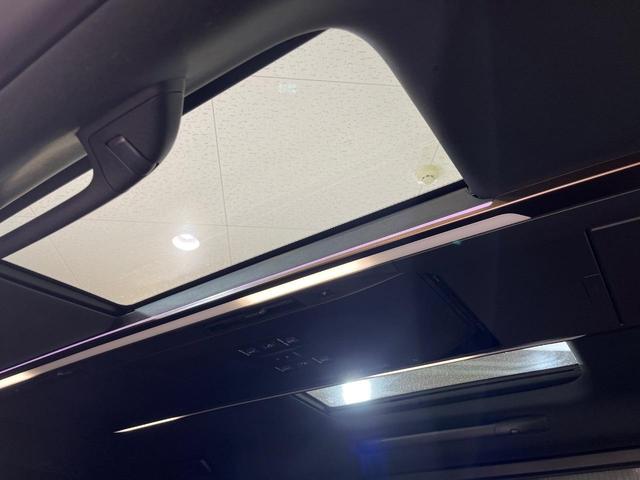 アルファードハイブリッド Ｚ　両側電動ドア　純正１４インチナビ　後席モニター　全周囲カメラ　衝突被害軽減システム　レーダークルーズ　禁煙車　電動リアゲート　レザーシート　前席シートエアコン　リアシートエアコン　前後席パワーシート（47枚目）