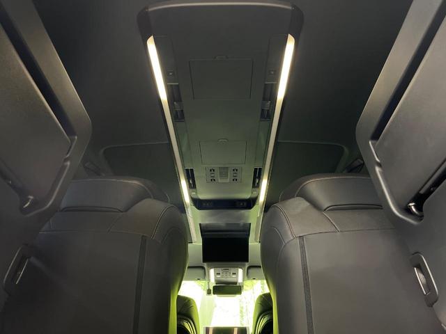 アルファードハイブリッド Ｚ　両側電動ドア　純正１４インチナビ　後席モニター　全周囲カメラ　衝突被害軽減システム　レーダークルーズ　禁煙車　電動リアゲート　レザーシート　前席シートエアコン　リアシートエアコン　前後席パワーシート（63枚目）