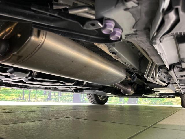 アルファードハイブリッド Ｚ　両側電動ドア　純正１４インチナビ　後席モニター　全周囲カメラ　衝突被害軽減システム　レーダークルーズ　禁煙車　電動リアゲート　レザーシート　前席シートエアコン　リアシートエアコン　前後席パワーシート（69枚目）