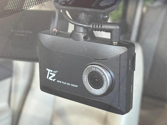 ランドクルーザープラド ＴＸ　Ｌパッケージ　マットブラックエディション　純正９型ナビ　全周囲カメラ　サンルーフ　衝突被害軽減システム　レーダークルーズ　禁煙車　前席シートエアコン　ドラレコ　コーナーセンサー　ＬＥＤヘッド　ＥＴＣ２．０（22枚目）