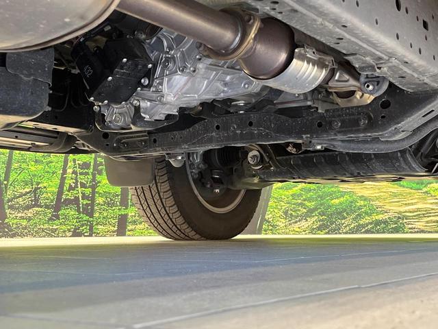 ランドクルーザープラド ＴＸ　Ｌパッケージ　マットブラックエディション　純正９型ナビ　全周囲カメラ　サンルーフ　衝突被害軽減システム　レーダークルーズ　禁煙車　前席シートエアコン　ドラレコ　コーナーセンサー　ＬＥＤヘッド　ＥＴＣ２．０（32枚目）